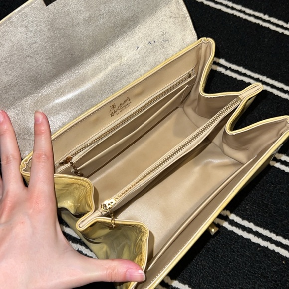 Vintage 1970s Robert BESTIEN Bamboo Top Handle Butter Yellow Patent Leather Bag - Picture 9 of 13